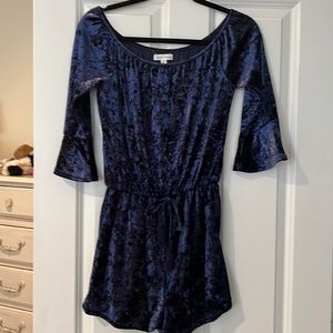 Romper Adult S velvety fringe tie at waste